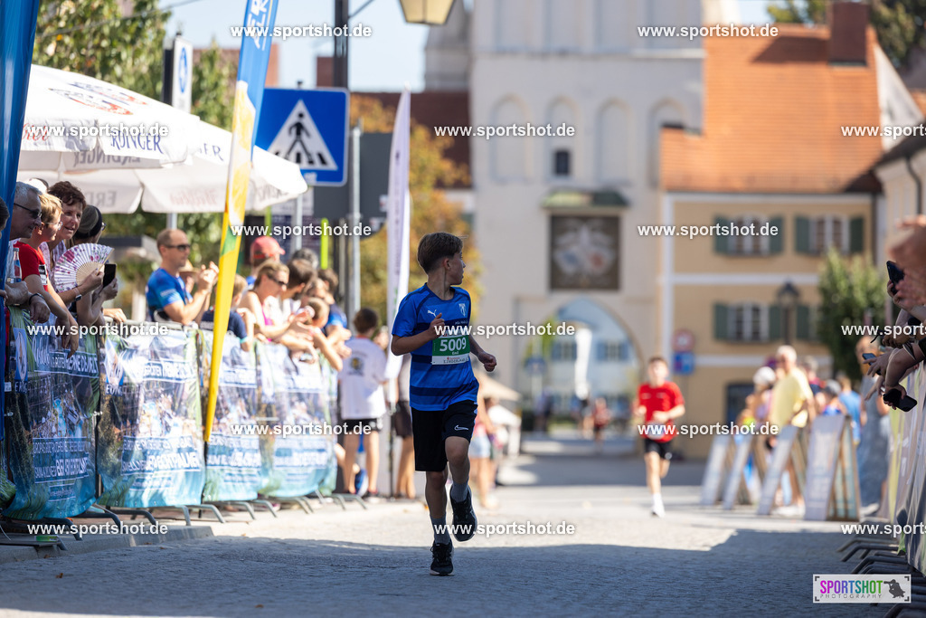 VJ__3565 | Stadtlauf Erding 2025 #stadtlauferding #erdingstadtlauf #stadtlauf_erding #laufmotivation #trisporterding #yourpictrs #sportshot_your_pictrs