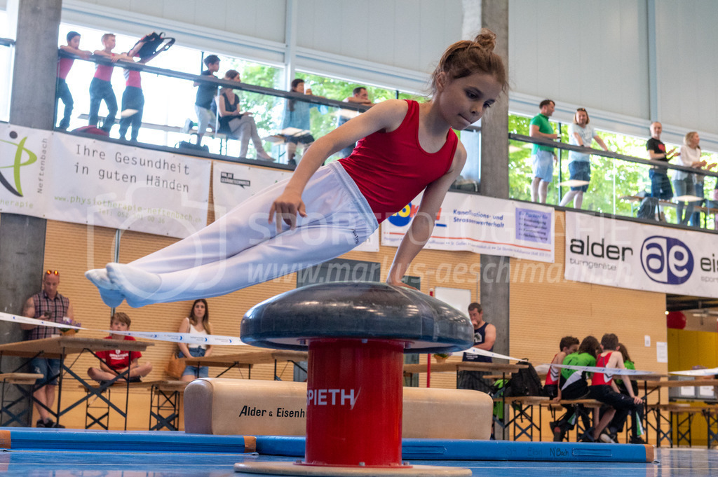 104. Zürcher Kunstturnertage Neftenbach - 15. May 2022 | 104. Zürcher Kunstturnertage Neftenbach
Turnhalle Ebni, Neftenbach
Programm 1 (P1)
Bild: Sportfotografie Markus Aeschimann | www.markus-aeschimann.ch - Realisiert mit Pictrs.com