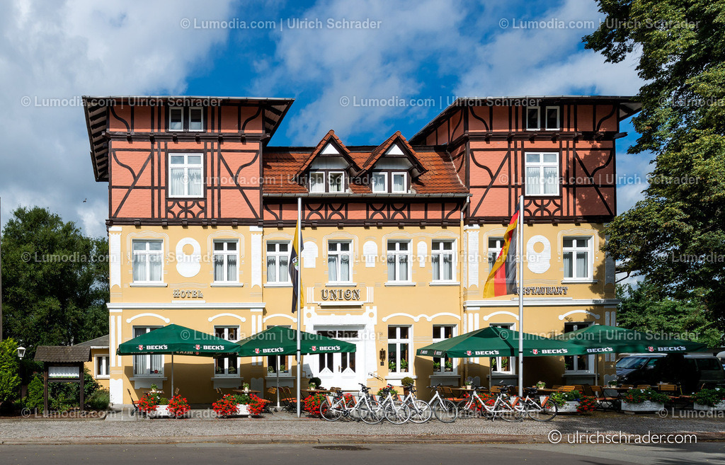 _ulrichschrader.com-128 | Stockfoto und Bilderpool mit Bildmaterial aus Deutschland, dem Harz, Halberstadt, Quedlinburg, Wernigerode und weltweit. Qualitativ hochwertige und professionelle Fotos anschauen und kaufen. - Realisiert mit Pictrs.com