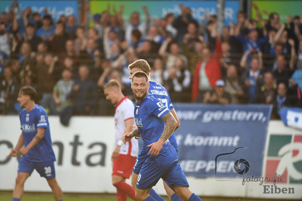 SV Meppen-VfB Lübeck | Herren Regionalliga Nord; SV Meppen (blau)-VfB Lübeck (weiß) am 01.08.2025 in Meppen (Hänsch-Arena), Photo: Philip Eiben 2025 - Realized with Pictrs.com