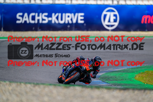 MaZZes_FotoMatrix_240615_6007705_1702 | ROT