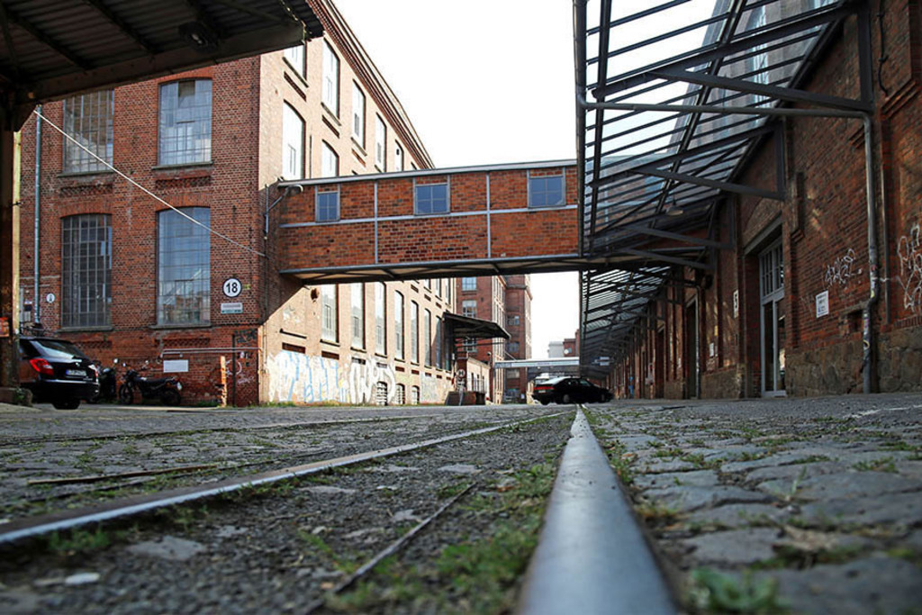 Foto: Leipzig - Leipziger Baumwollspinnerei | Das Team hinter BILDLEXIKON LEIPZIG bündelt historische wie aktuelle Informationen über die Stadt Leipzig in Text und Bild auf einer Plattform und stellt diese der interessierten Öffentlichkeit zur Verfügung.