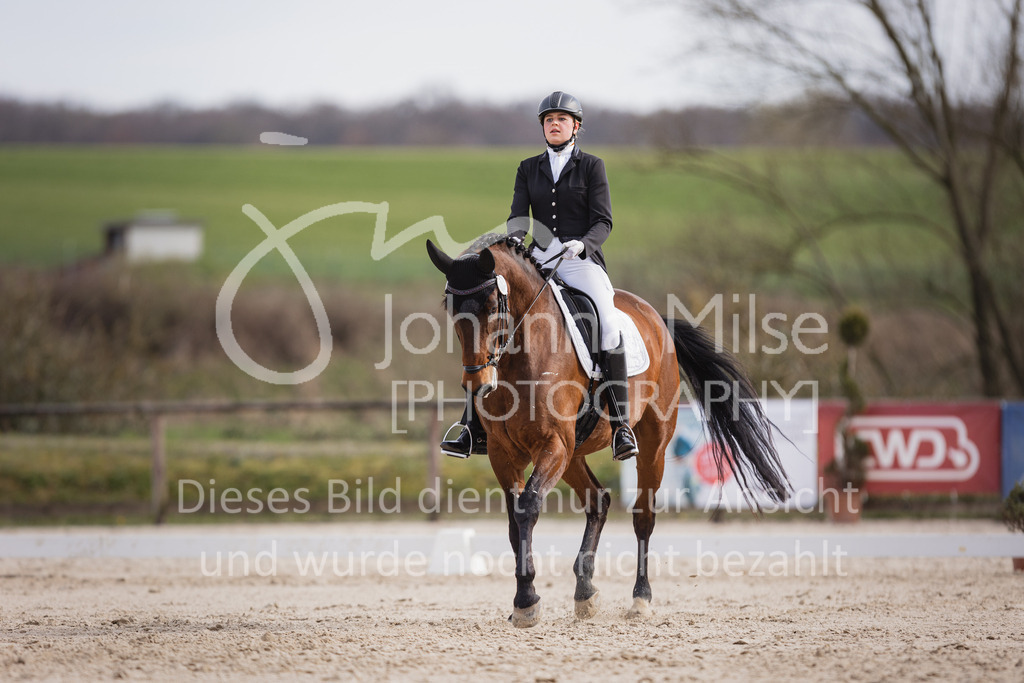 230410_Frühlingsfest_Dressurreiter-L-682 | Deine schönsten Turniermomente als professionelle Fotos! Entdecke hochwertige Pferdesport-Fotografie im Online-Shop. Jetzt Fotos finden & bestellen!