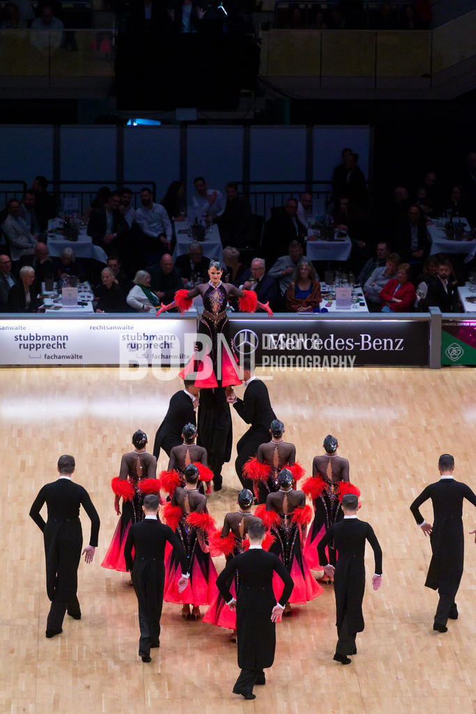 DM Formationen | Bremen - 15.11.2025: DM Formationen in Bremen (ÖVB Arena), Germany. Photo by: BobNL design &amp; photography - Realisiert mit Pictrs.com