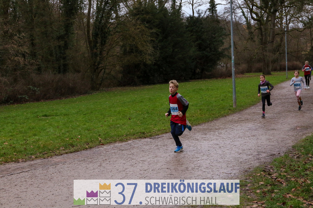 Stadtwerke Jugendlauf 1700m | 3 Koenigslauf 2023 - Realisiert mit Pictrs.com