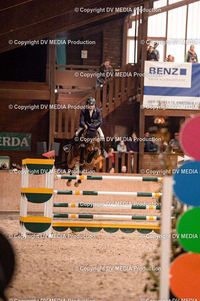 Springen Tag 3-454 | dv-media-shop - Realisiert mit Pictrs.com