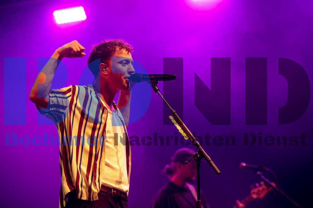 Zeltfestival Ruhr 2024 - Joris  {date} -  | {headline}(Foto: Sebastian Sendlak / BOND) - Realisiert mit Pictrs.com