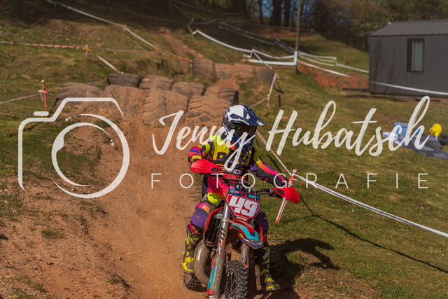 JHF.ECHT.4h.Samstag900 | jennyhubatsch-endurofotografie