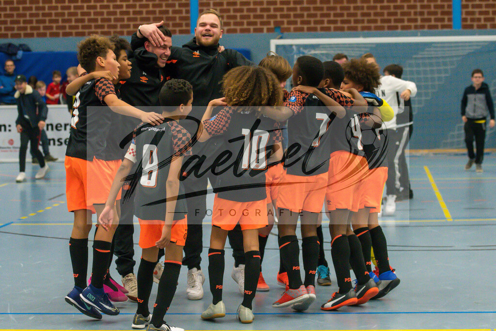 20200118_U12VGH_0349 | Fußball, D-Jugend:   beim VGH U12-Cup am 18.01.2020 in der Waldsporthalle Schledehausen in Schledehausen, Deutschland.(Foto von Nico Paetzel) - Realisiert mit Pictrs.com