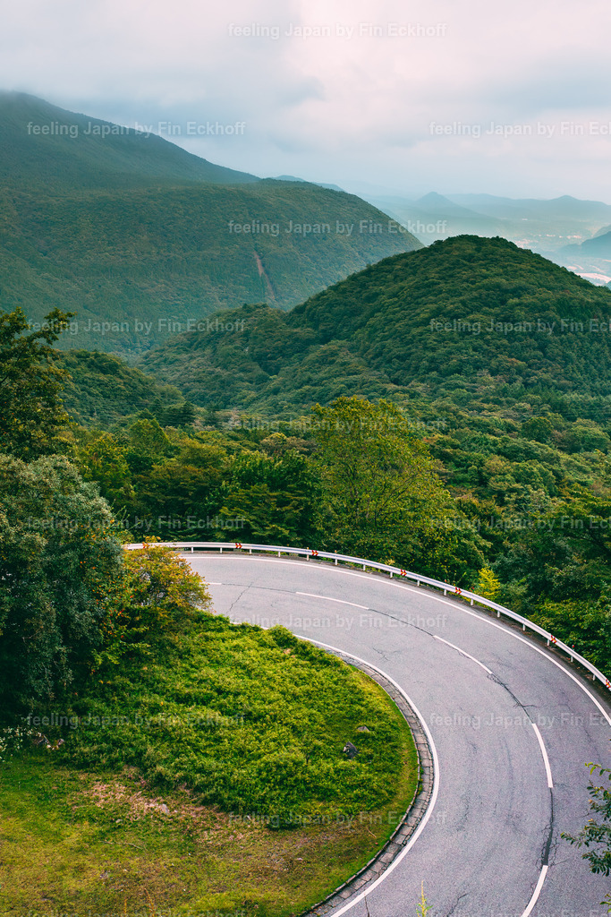 Japan-Einzelbild-2 | FI-LO Bildershop – Entdecken Sie beeindruckende Fotografie und inspirierende Videoproduktionen. Tauchen Sie ein in faszinierende Welten und lassen Sie sich von meinen einzigartigen Werken auf eine emotionale Reise mitnehmen. Perfekt für Kunstliebhaber und - Realisiert mit Pictrs.com
