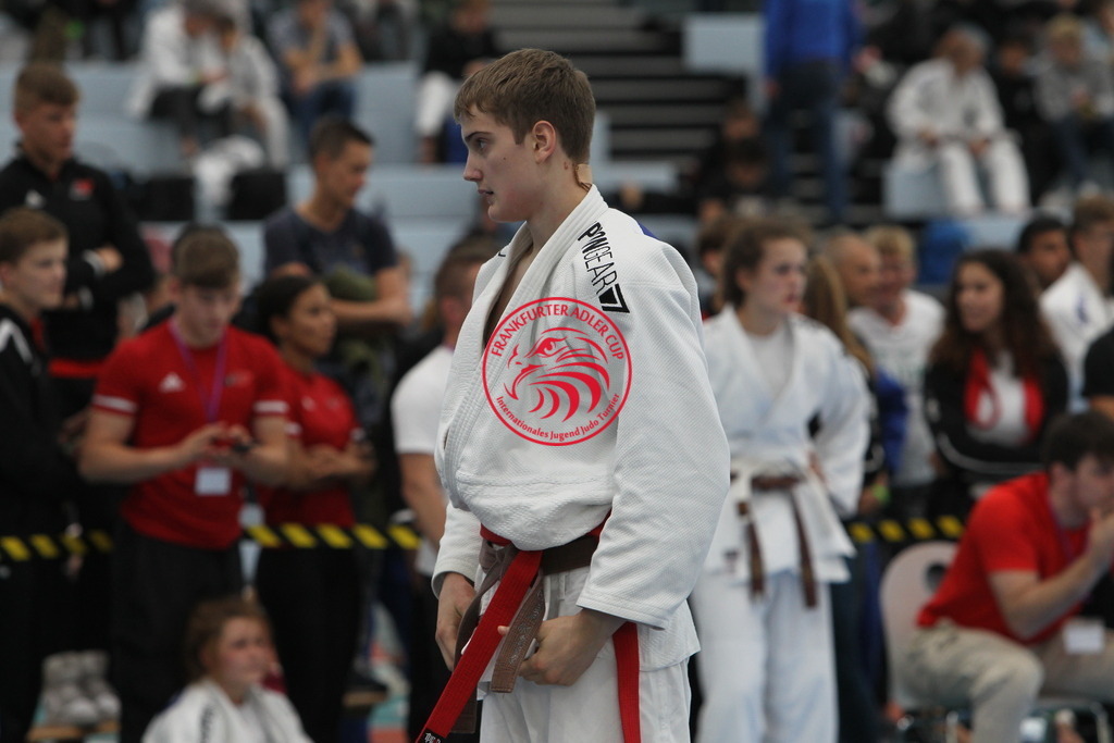 JT6F9296 | Fotos vom Adler Cup - Pictures from Adler Cup

Hier findet Ihr alle Eindrücke und großen Momente der Adler Cup Wochenenden. Here you will find all impressions and great moments of the Adler Cup weekends. - Realisiert mit Pictrs.com