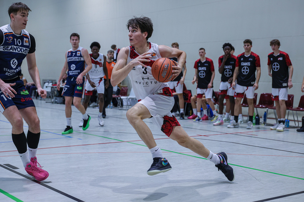 NBBL BAYER GIANTS vs Rostock Seawolves-31 | Fotos von Basketballspielen aus dem Raum NRW fotografiert von Gero Mueller-Laschet und Daniel Schaefer - Realisiert mit Pictrs.com