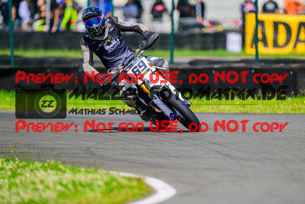 MaZZes_FotoMatrix_240623_6007705_6096 | S3