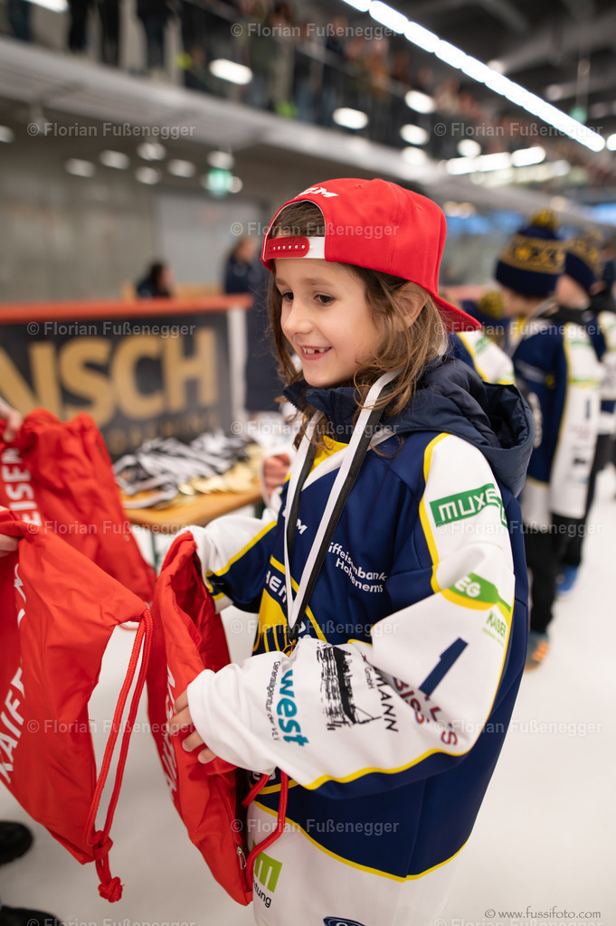 DSC_2319 | "Fussifoto.com – Ihr Ansprechpartner für hochwertige Fotografie! Entdecken Sie kreative Bilder und professionelle Dienstleistungen. Kontaktieren Sie uns für Ihre Projekte!"