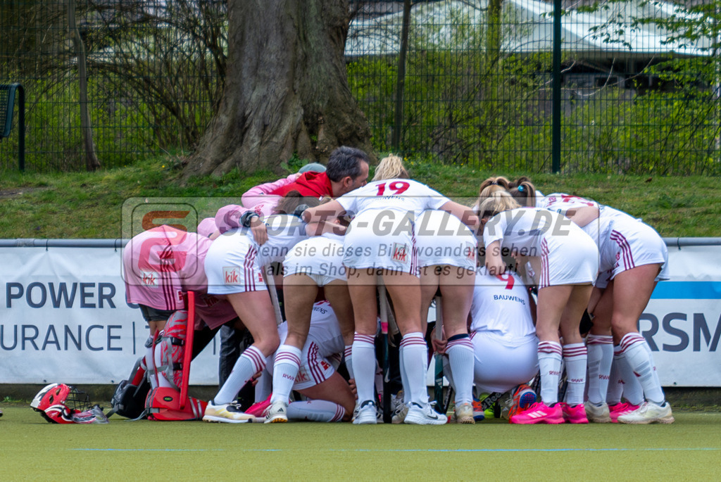 SFE_20260321_0001 | Köln, Deutschland, 21.03.26: Feldhockey 1. Bundesliga Damen zwischen Rot-Weiss Köln - Bremer HC im REWE Sportpark am 21.03.2026 in Köln, Deutschland. (Foto von Stephan Fehrmann)Köln, Germany, 21.03.26: Feldhockey 1. Bundesliga Damen between Rot-Weiss Köln - Bremer HC in REWE Sportpark at 21.03.2026 in Köln, Deutschland. (Foto from Stephan Fehrmann)