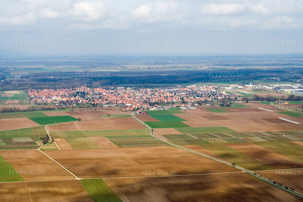Luftbild: Stadt von Südwesten in Offenbach an der Queich im Bundesland Rheinland-Pfalz in Deutschland. Foto: IMG_9704.jpg vom 15.03.2008 durch Werner Riehm/FLY-FOTO.de