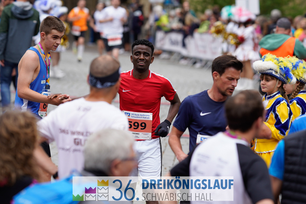 VR Bank Hauptlauf 10km | 3königslauf 2022 VR Bank Hauptlauf - Realisiert mit Pictrs.com