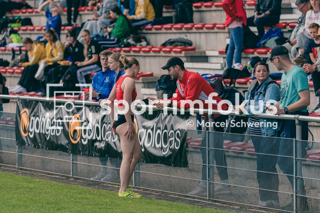 FLVW-Meisterschaften 2026 | Impressionen und Wettkampfszenen der FLVW-Meisterschaften 2026 mit Athletinnen und Athleten verschiedener Vereine und Altersklassen in unterschiedlichen Disziplinen der Leichtathletik. - Realisiert mit Pictrs.com
