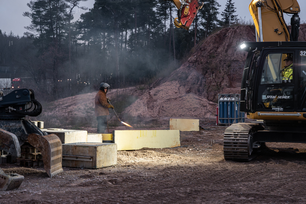 2024-12-12_J1_A6_Abbruch_022 | Luftbild, Drohne, Multicopter, Bayern, Luftbilder, Luftbildshop, Jan R. Schäfer, aerialphotography, Abzüge, Luftaufnahmen, J1-Luftbild, J1-Fotografie und Luftbildservice, Würzburg, fineart, Abzüge, Drucke, Glasdruck - Realisiert mit Pictrs.com