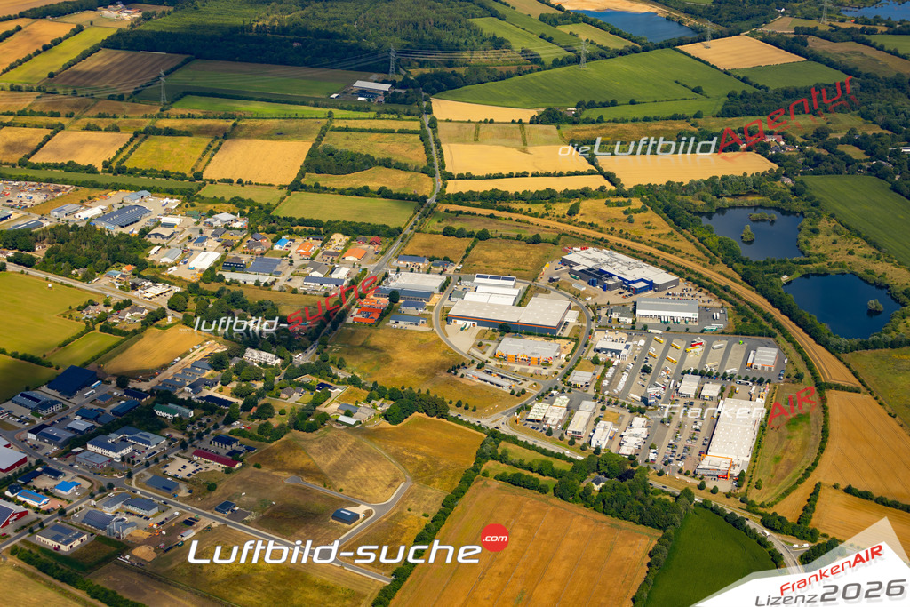 Die Luftaufnahme Gottrupelfeld - Handewitt wurde 2022 vom Flugzeug aus (keine Drohne) erstellt. Hohe Auflösung -für große Poster und Wandbilder geeignet - Garantiert!