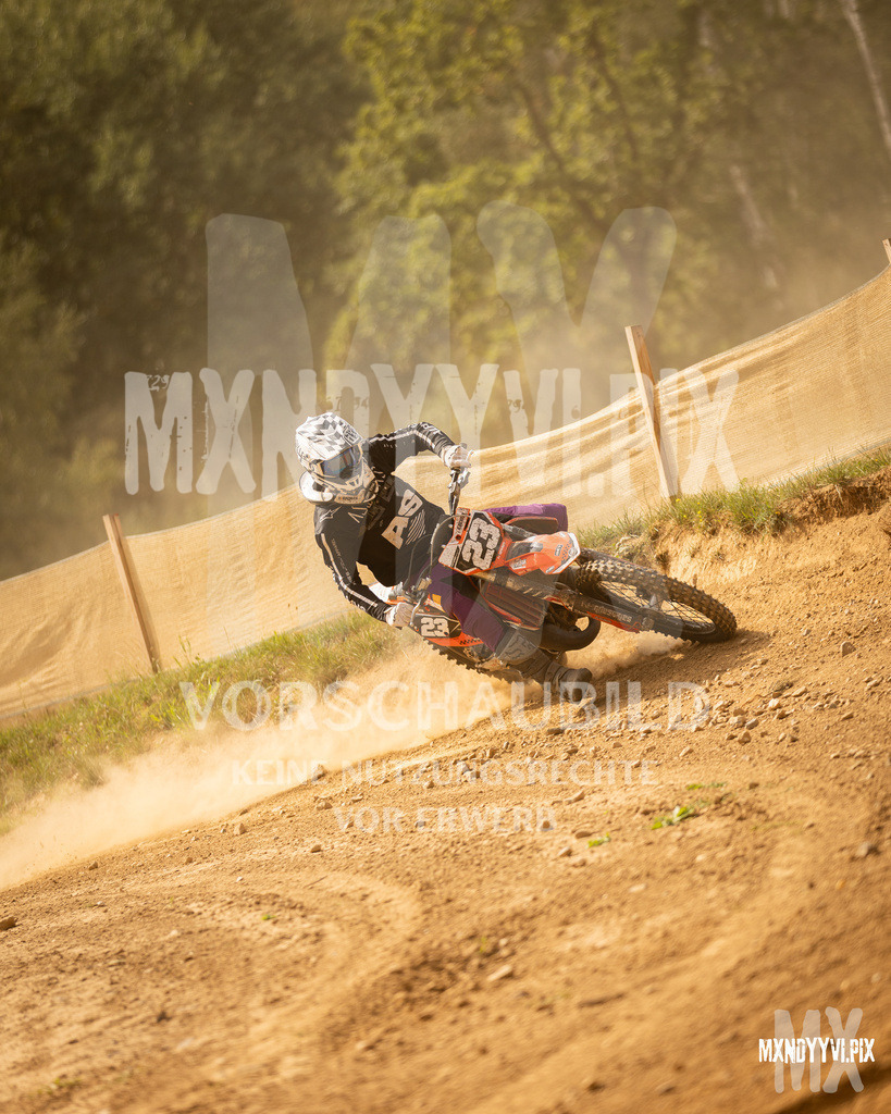 866A2317 | mxndyyvipix