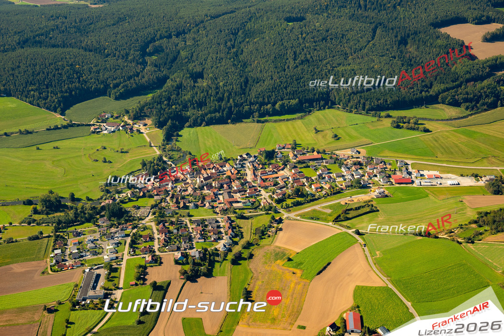 Das Luftbild zeigt :  Altendorf - Die Luftaufnahme wurde 2023 vom UL-Flugzeug aus erstellt ( keine Drohne ) - Hochauflösende Luftaufnahme - Für grossformatige Ausdrucke geeignet. Die Geschenkidee !Mit Lizenz und Bildrechte bestellbar