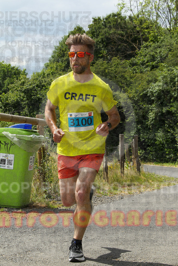 220625_1523_EV4_3924 | Sportfotografie im Rhein-Sieg Kreis, Köln, Bonn, NRW, Rheinland Pfalz, Hessen, etc. Unser Tätigkeitsfeld umfasst den Laufsport vom Volkslauf über den Marathon, Duathlon, Triathon bis zum Ultralauf wie Kölnpfad Ultra oder Schindertrail.