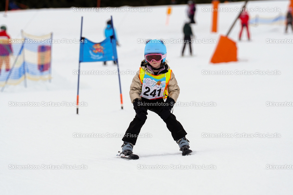 SRF_06.02.2026_0171 | SRF_06.02.2026_0171 - Realisiert mit Pictrs.com