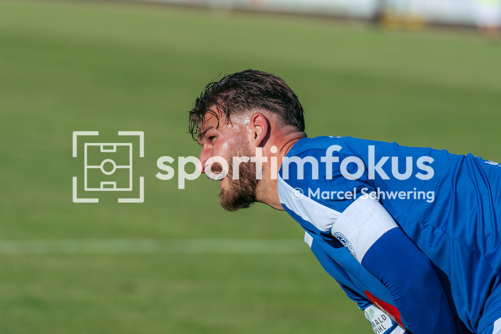 SSVg Velbert 02 – Borussia Mönchengladbach | Tristan Duschke (SSVg Velbert 02). Testspiel zwischen der SSVg Velbert 02 und Borussia Mönchengladbach in Velbert, 12.08.2026. Endstand: 0:8. sportimfokus / Marcel Schwering - Realisiert mit Pictrs.com