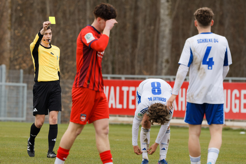 20260412-FCHS04_148 | 1.FC Heidenheim 1846 vs. FC Schalke 04, Fußball, U19, A-Junioren, NWL, U19-DFB-Nachwusliga, 2025/2026, 8. Spieltag, 12.04.2026 in Heidenheim, Walter-Birkhold-Jugendstadion (Foto: Michael Bulling) - Realisiert mit Pictrs.com