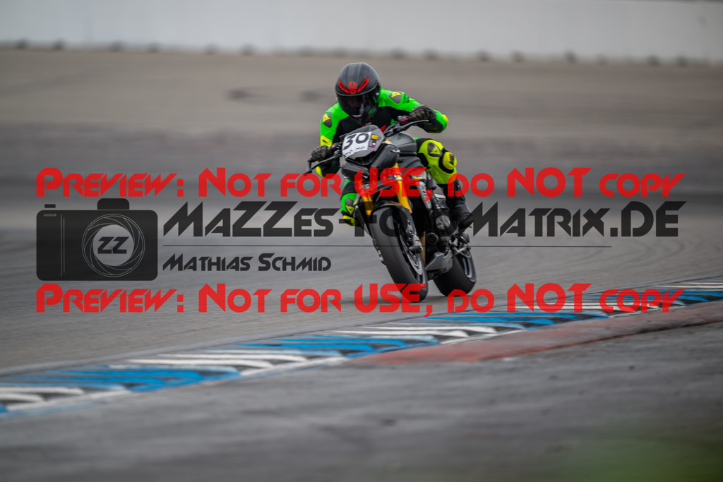 MaZZes-Fotomatrix-20260809-576552 | R1