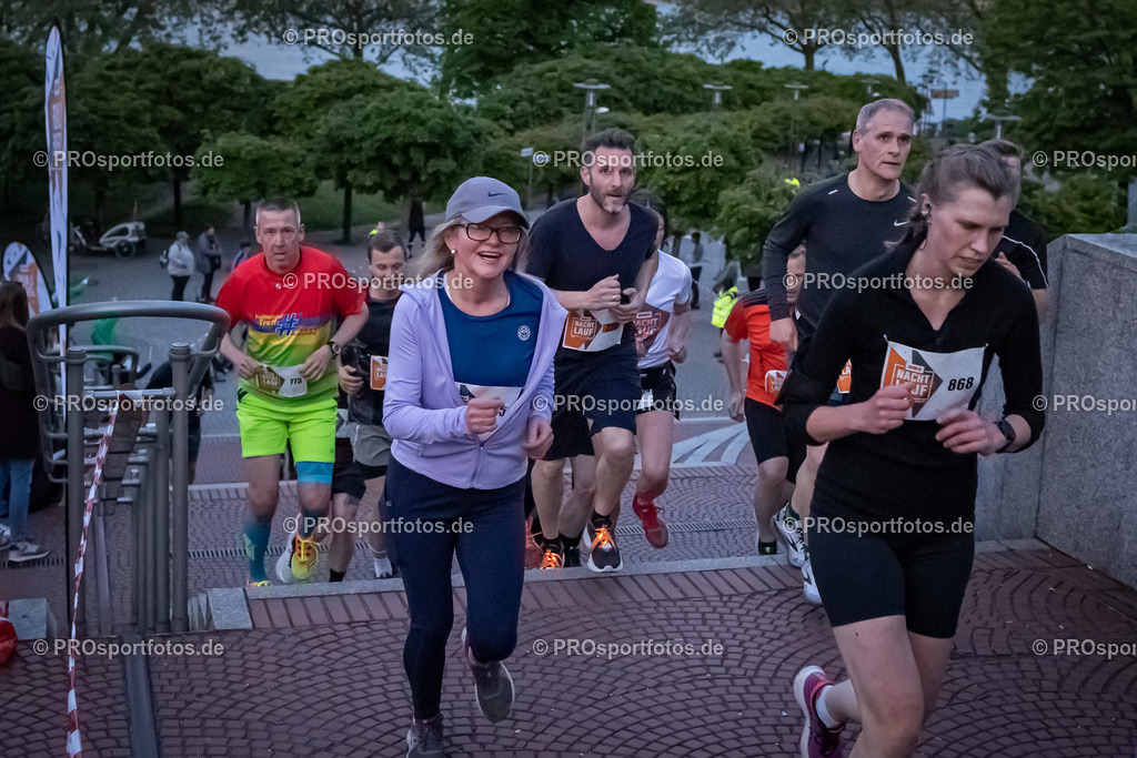 16. OBI Nachtlauf des ASV Koeln; Koeln, 17.05.23 | Impressionen vom 16. OBI Nachtlauf des ASV Koeln am 17.05.23 am Altstadt in Koeln (Deutschland). Foto: BEAUTIFUL SPORTS/Bernd Hoffmann
