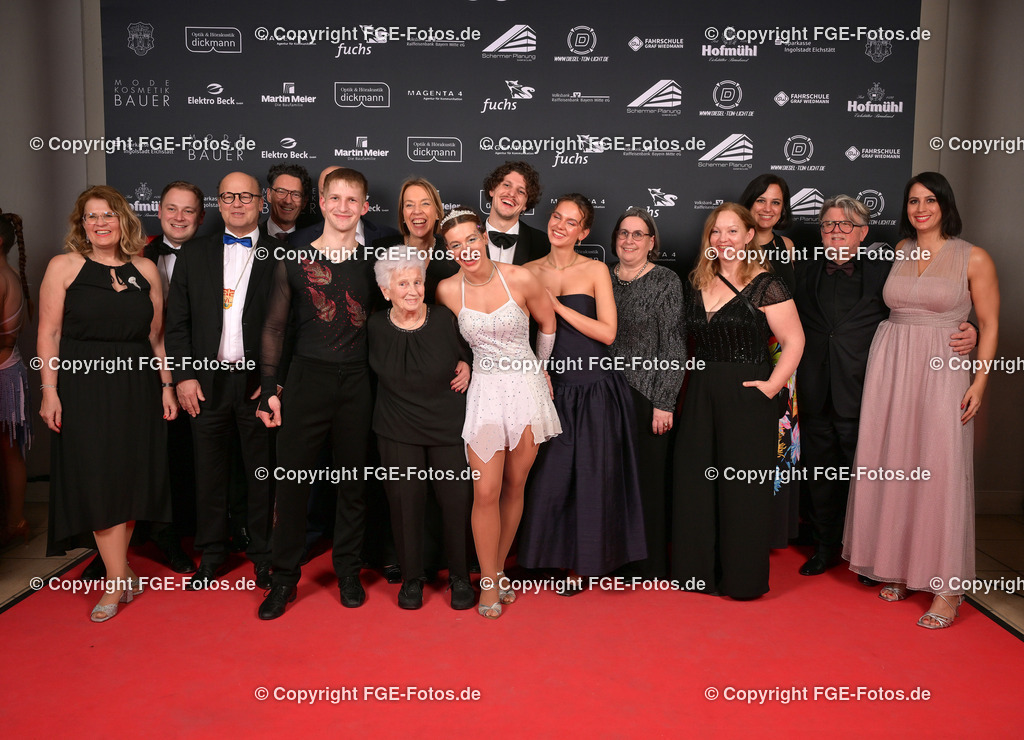 20250208-fge-hofball-0280 | Hofball der FGE am 08.02.2025 im Alten Stadttheater in Eichstätt. - Realisiert mit Pictrs.com