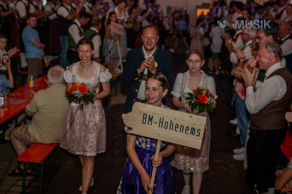 DSC_6075 | "Fussifoto.com – Ihr Ansprechpartner für hochwertige Fotografie! Entdecken Sie kreative Bilder und professionelle Dienstleistungen. Kontaktieren Sie uns für Ihre Projekte!"