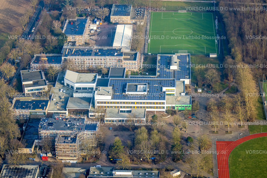 Neukirchen-Vluyn260101299 | Luftbild, Schulzentrum mit Baustelle Erweiterungsbau, Julius-Stursberg-Gymnasium und Städtische Gesamtschule Niederberg, Sportzentrum SG Neukirchen-Vluyn, Vluyn, Neukirchen-Vluyn, Ruhrgebiet, Nordrhein-Westfalen, Deutschland
