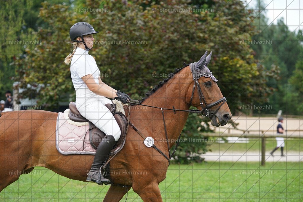 20240706-FAH06318 | Grafing Turnierfotos, Reitverein Ebersberg, Turnierfotografen Bayern, reitsportbilder, Pferdefotograf, reitsportfotograf, Sportbilder, Reitsportfotografie, Fotoagentur Herrmann, Turnierfotograf