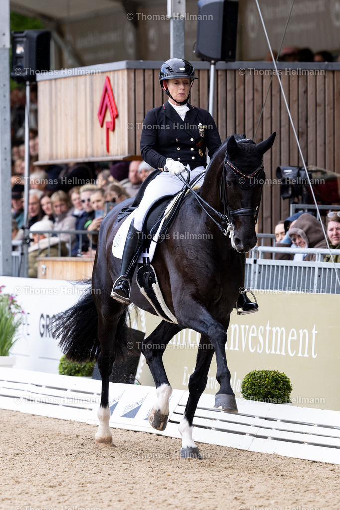TH_405-WERTH Isabell (GER)_ Wendy de Fontaine_37734 | Deutsches Spring- und Dressur-Derby 2026 am 16.05.26 in Hamburg, 405WERTH Isabell (GER), Wendy de Fontaine