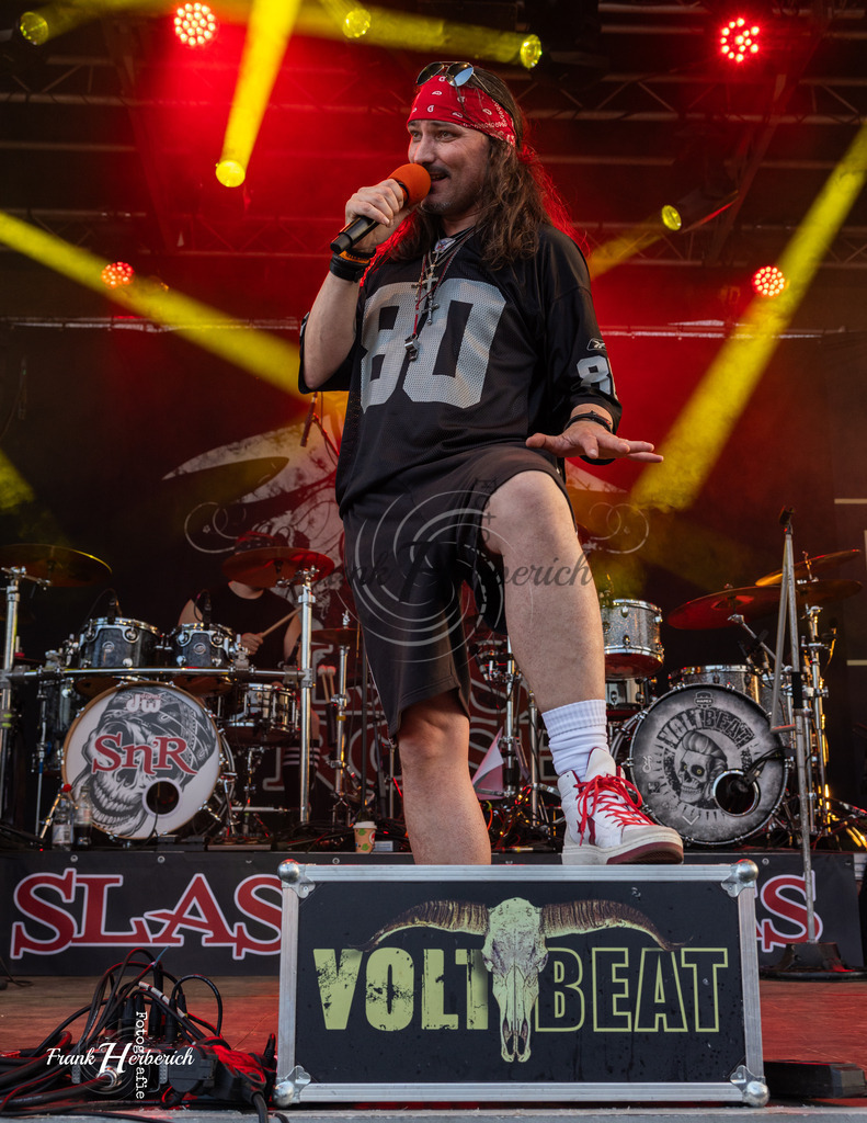 Slash n´Roses | Slash n´Roses - Realisiert mit Pictrs.com