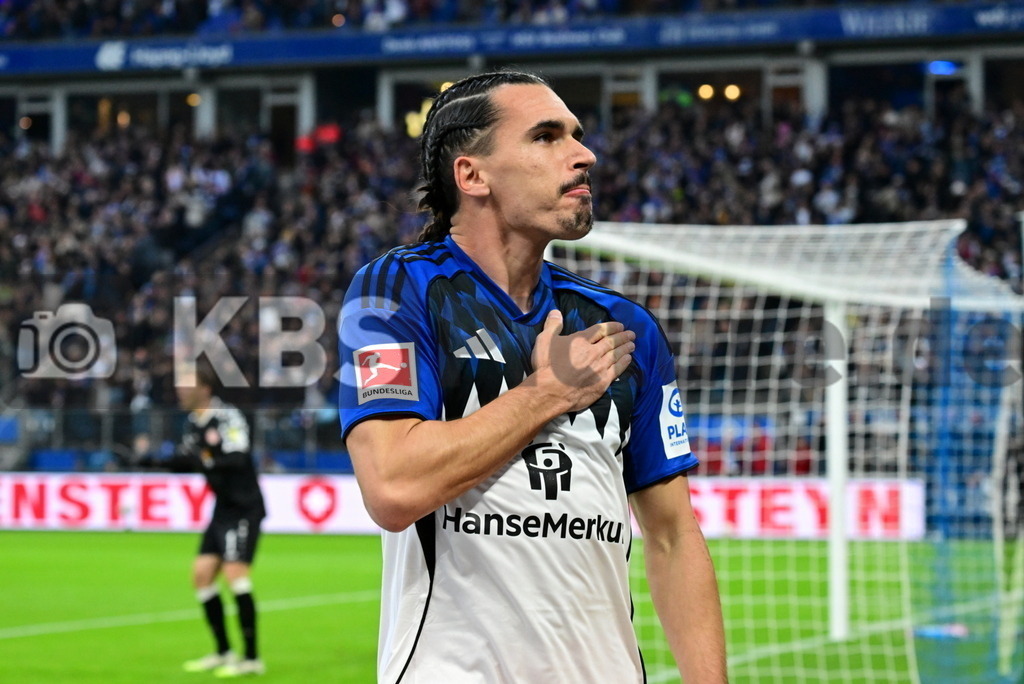 KBS Picture_HSV-Mainz05_036 | HSV Torjubel zum 2:0 Torschuetze ist Philippe Rayan (HSV) ,Sportplatz :  Volksparkstadion, - Realisiert mit Pictrs.com
