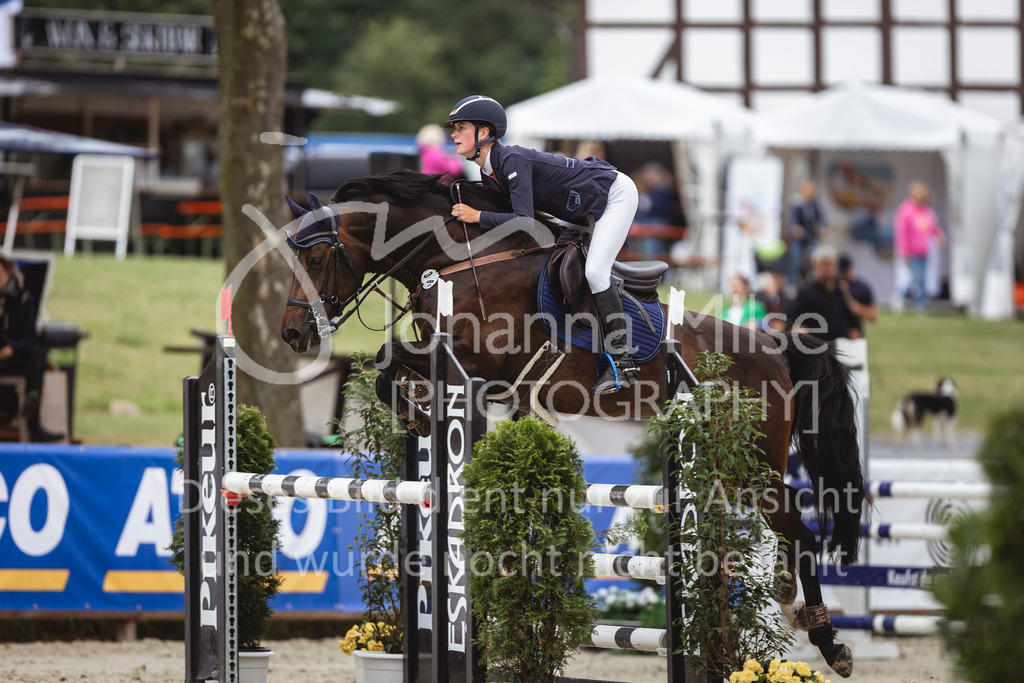 240712_BHO_L-Stil-2-417 | Deine schönsten Turniermomente als professionelle Fotos! Entdecke hochwertige Pferdesport-Fotografie im Online-Shop. Jetzt Fotos finden & bestellen!