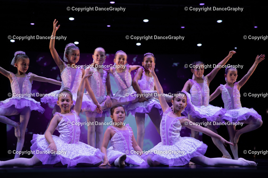 GPHY4849 | DanceGraphy - Realisiert mit Pictrs.com