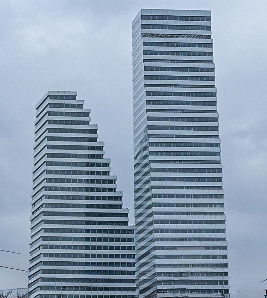 Basel Verticals | Exklusive Fotokunst & Moderne Wandbilder für dein Zuhause - Realisiert mit Pictrs.com