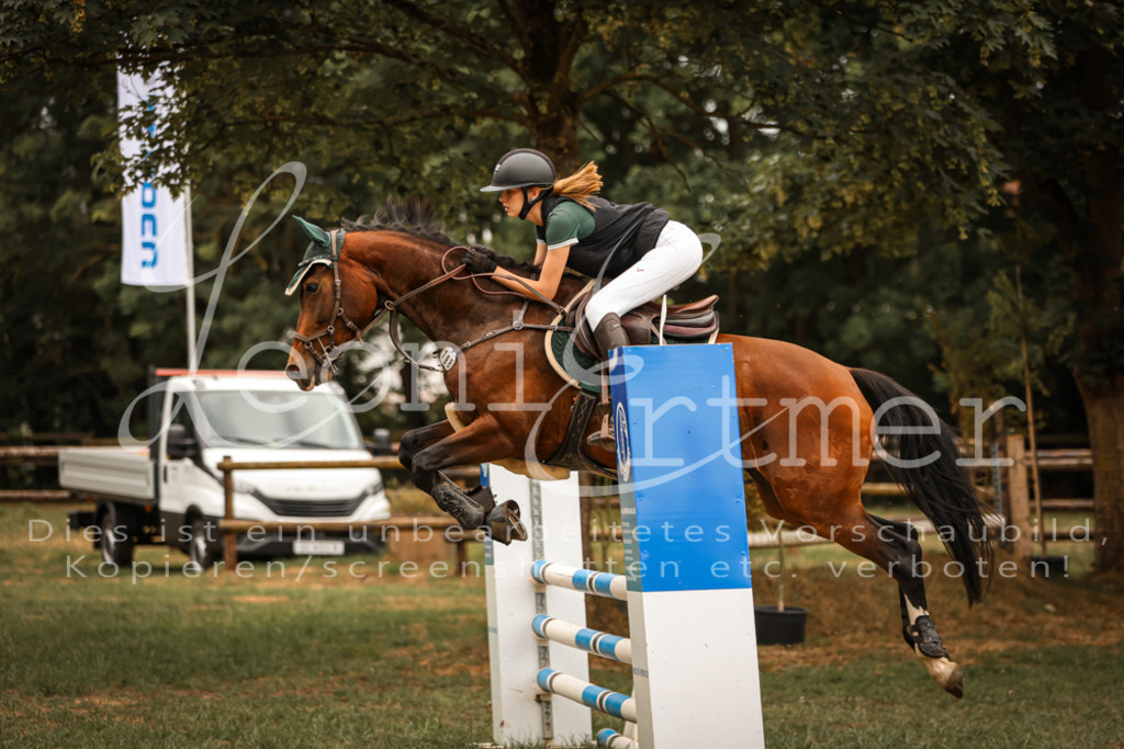 17.SaStA00169 | Leoni Ertmer Photography - Realisiert mit Pictrs.com