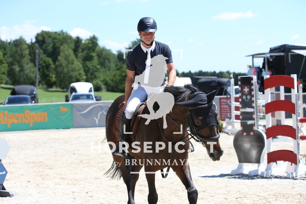 PP014033 | Willkommen bei Brunnmayr - Design & Fotografie – Ihrem Spezialisten für Reitturniere und Pferdeveranstaltungen in Oberösterreich, Salzburg und Bayern! Seit über 17 Jahren sind wir leidenschaftlich dabei.