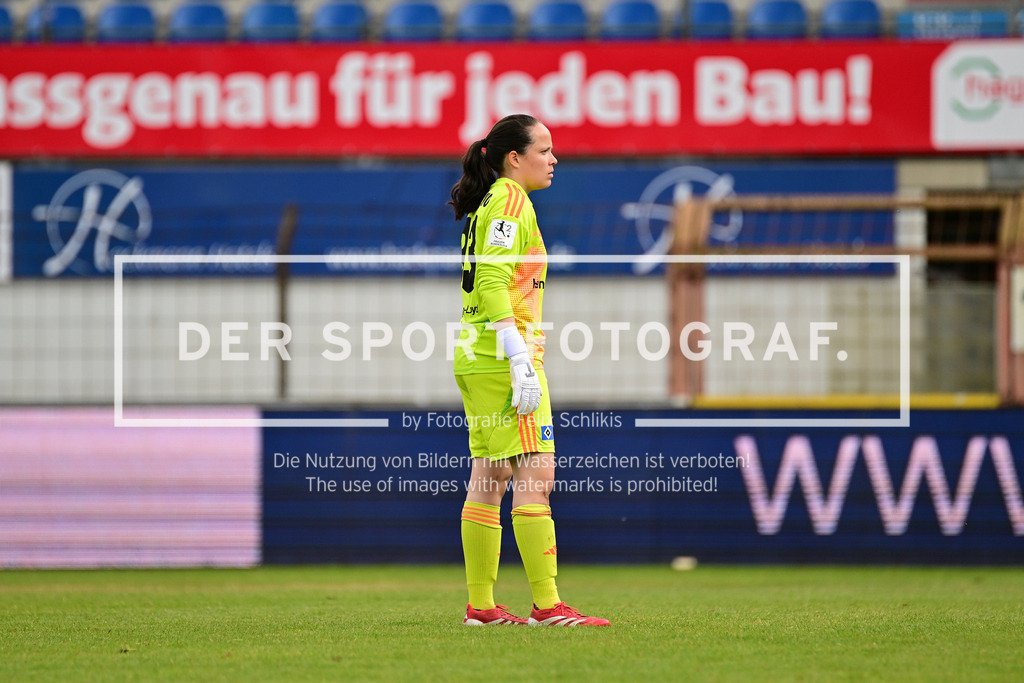 Fußball I Frauen I Saison 2024-2025 I 2. Bundesliga I 26. Spieltag I SV Meppen - Hamburger SV I 023238 | Der Sportfotograf. - Realisiert mit Pictrs.com