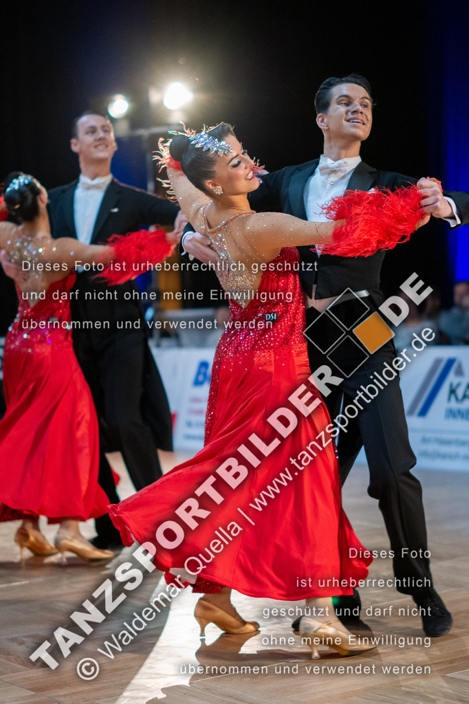 20250118-11604 | Hier finden Sie Tanz Bilder vom Latein und Standard Formationen tanzen. Sportbilder vom Tanzsport. Schöne Fotos und von Weltmeisterschaft, Europameisterschaft, Bundesliga, Regionalliga, Oberliga und Landesliga sowie von GOC Stuttgart, DanceComp, WM Bremen