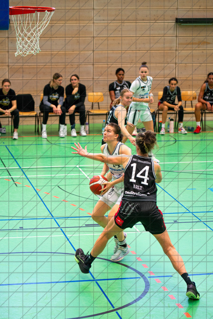 2. DBBL Nord 24/25 | 15.09.2024 | BBC Osnabrück vs. TKH Hannover 1 | Testspiel | 2. DBBL Nord 24/25 | 15.09.2024 | BBC Osnabrück vs. TKH Hannover 1 | Testspiel - - - - - CREDIT, www.bullenfotos.de, Martin König, Hörner Weg 40, D-49078 Osnabrück, +4917663732967, Nutzung und Weitergabe nur zu den vereinbarten Zwecken. Presseanfragen an Urheber. Alle Rechte beim Urheber. - - - - - - Realisiert mit Pictrs.com