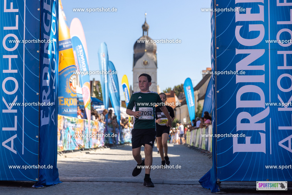 VJ__3503 | Stadtlauf Erding 2025 #stadtlauferding #erdingstadtlauf #stadtlauf_erding #laufmotivation #trisporterding #yourpictrs #sportshot_your_pictrs