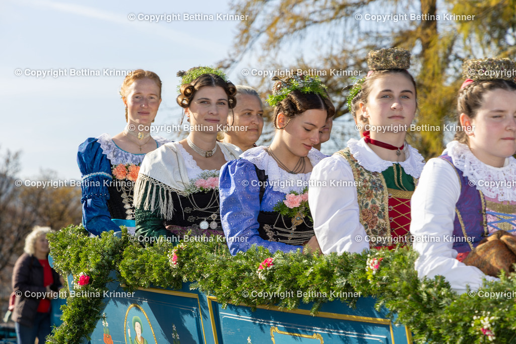 LBT24-1407 | foto-bettina-krinner - Realisiert mit Pictrs.com