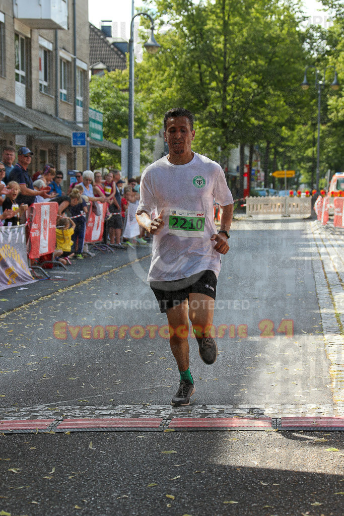 220625_1643_EX1_4912 | Sportfotografie im Rhein-Sieg Kreis, Köln, Bonn, NRW, Rheinland Pfalz, Hessen, etc. Unser Tätigkeitsfeld umfasst den Laufsport vom Volkslauf über den Marathon, Duathlon, Triathon bis zum Ultralauf wie Kölnpfad Ultra oder Schindertrail.